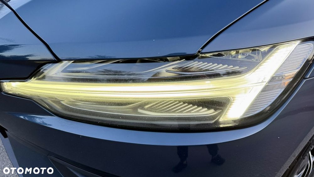 Volvo V60 D3 Momentum - 9