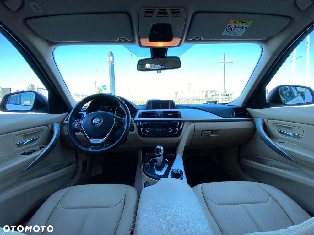 BMW Seria 3 320i Advantage - 18