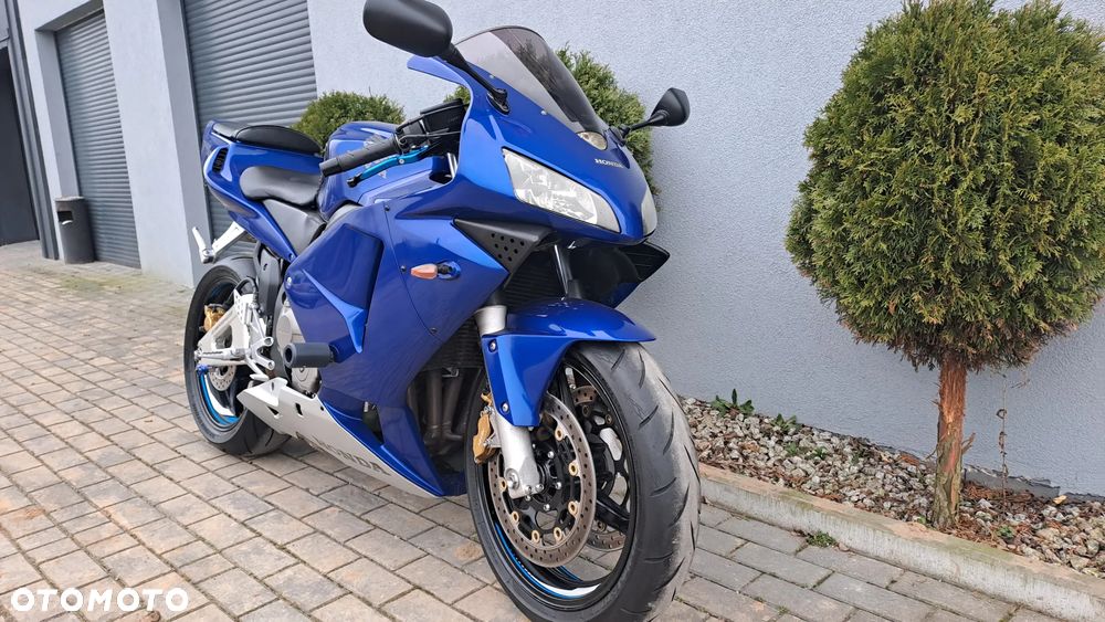 Honda CBR - 4