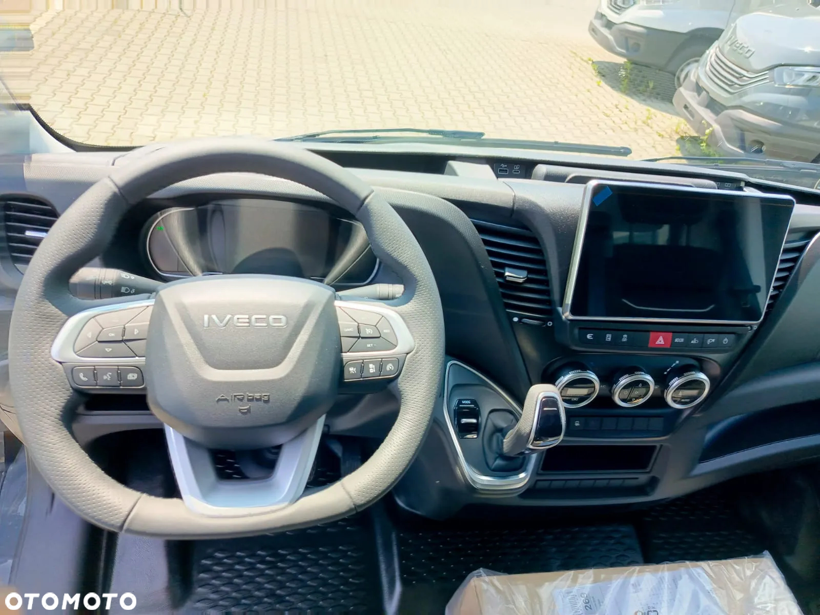 Iveco Daily / Pewny partner w biznesie ! - 15