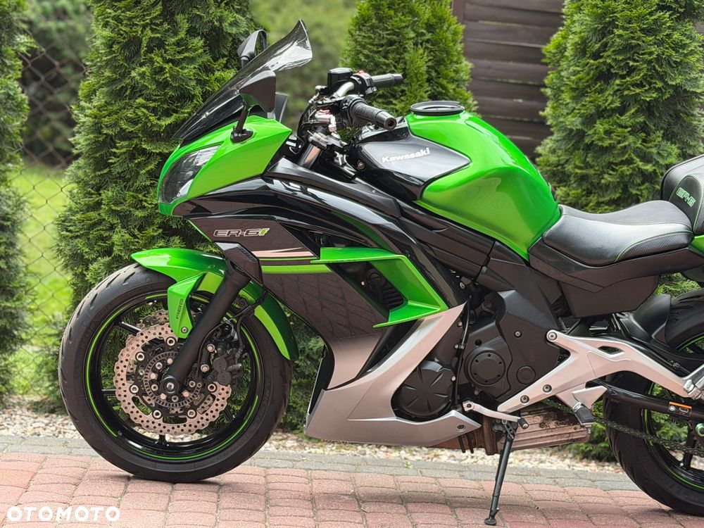Kawasaki ER - 19