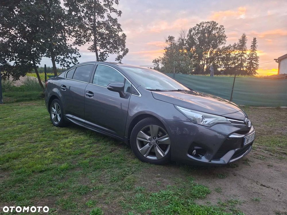 Toyota Avensis 2.0 D-4D Prestige - 1