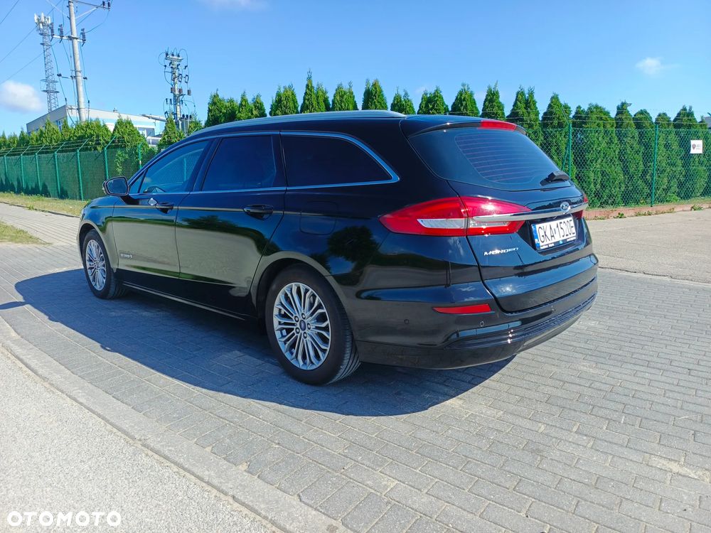Ford Mondeo 2.0 Hybrid Titanium - 6