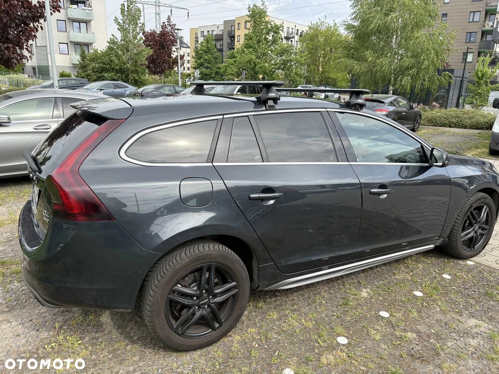Volvo V60 D4 AWD Momentum - 3