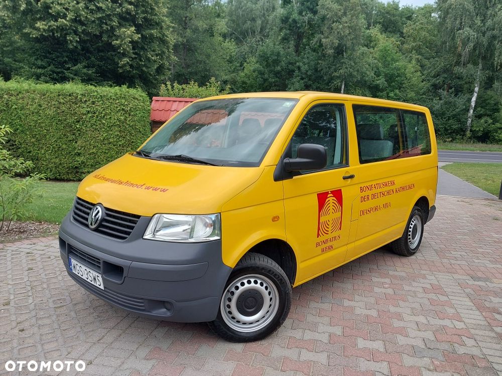 Volkswagen Transporter - 1
