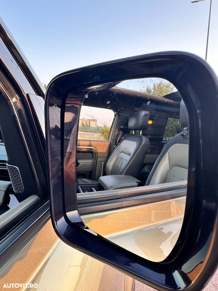 Land Rover Defender 90 3.0 D300 MHEV X-Dynamic HSE - 36