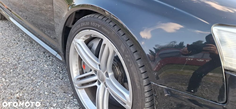 Audi RS6 Avant Standard - 9