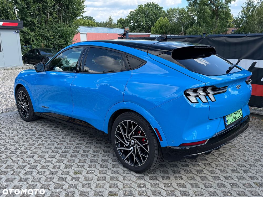 Ford Mustang Mach-E AWD GT - 10
