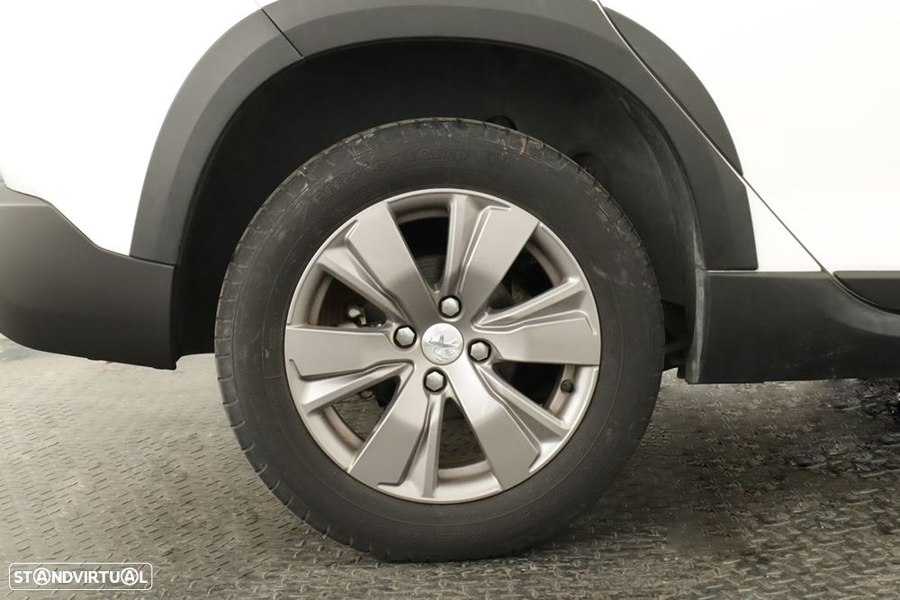 Peugeot 2008 1.2 PureTech Signature - 5