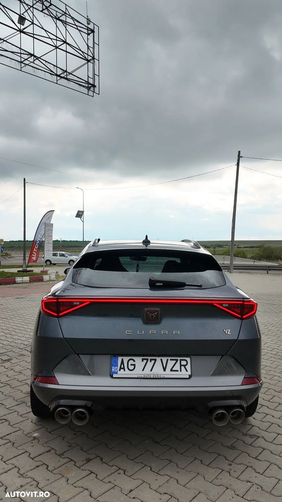 Cupra Formentor VZ 2.0 TSI 4DRIVE DSG - 2