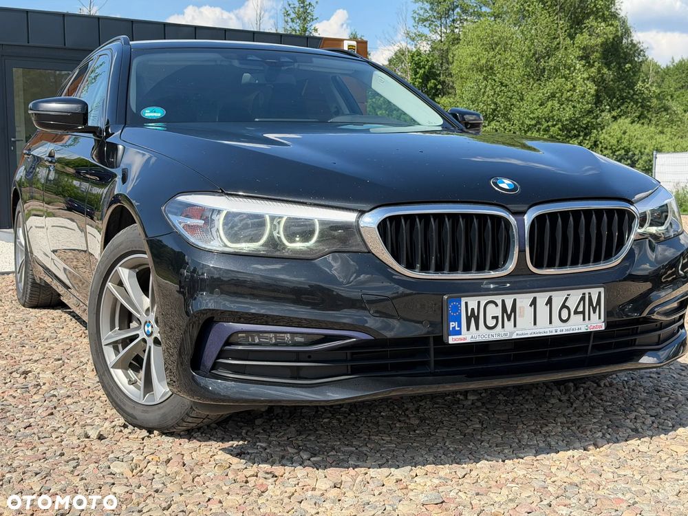 BMW Seria 5 520d Sport Line - 11