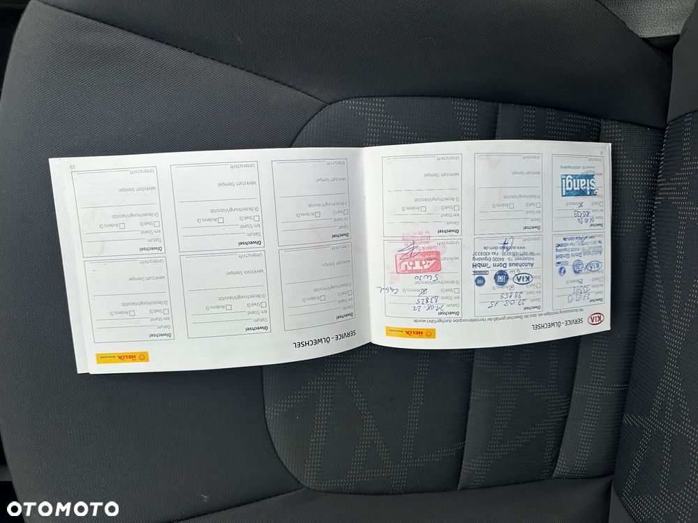 Kia Rio - 14