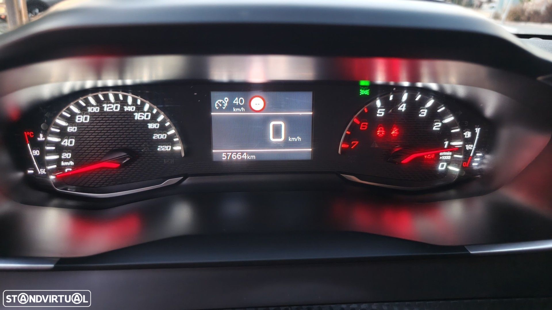 Peugeot 208 1.2 PureTech Active - 45