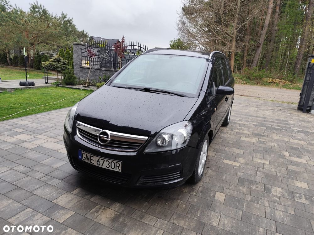 Opel Zafira 1.9 CDTI First Edition - 2