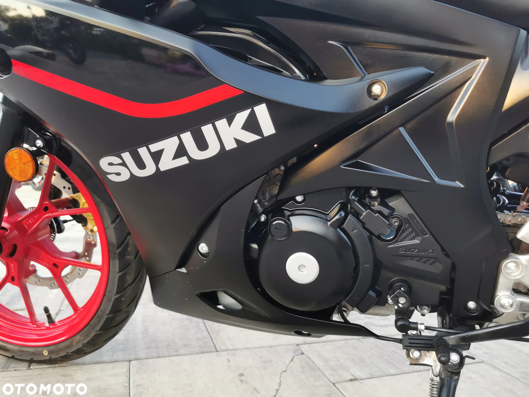Suzuki GSX-R - 20