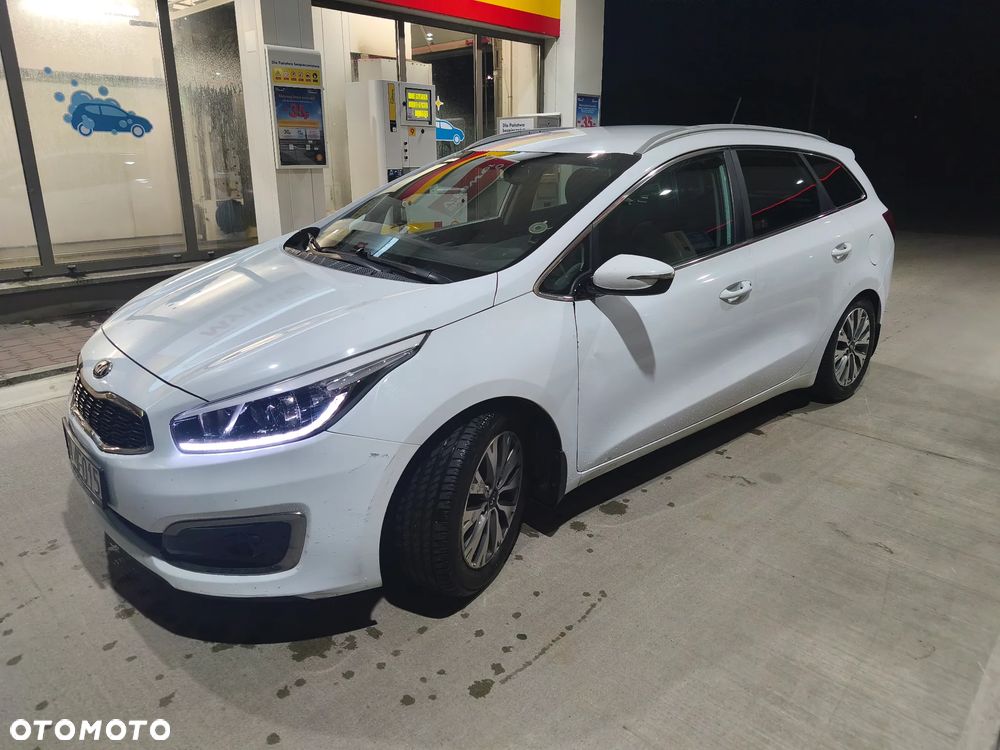 Kia Ceed 1.6 GDI L Business Line - 6