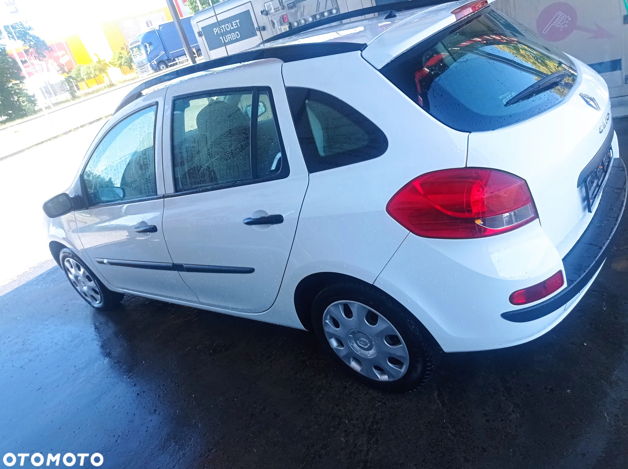 Renault Clio - 2