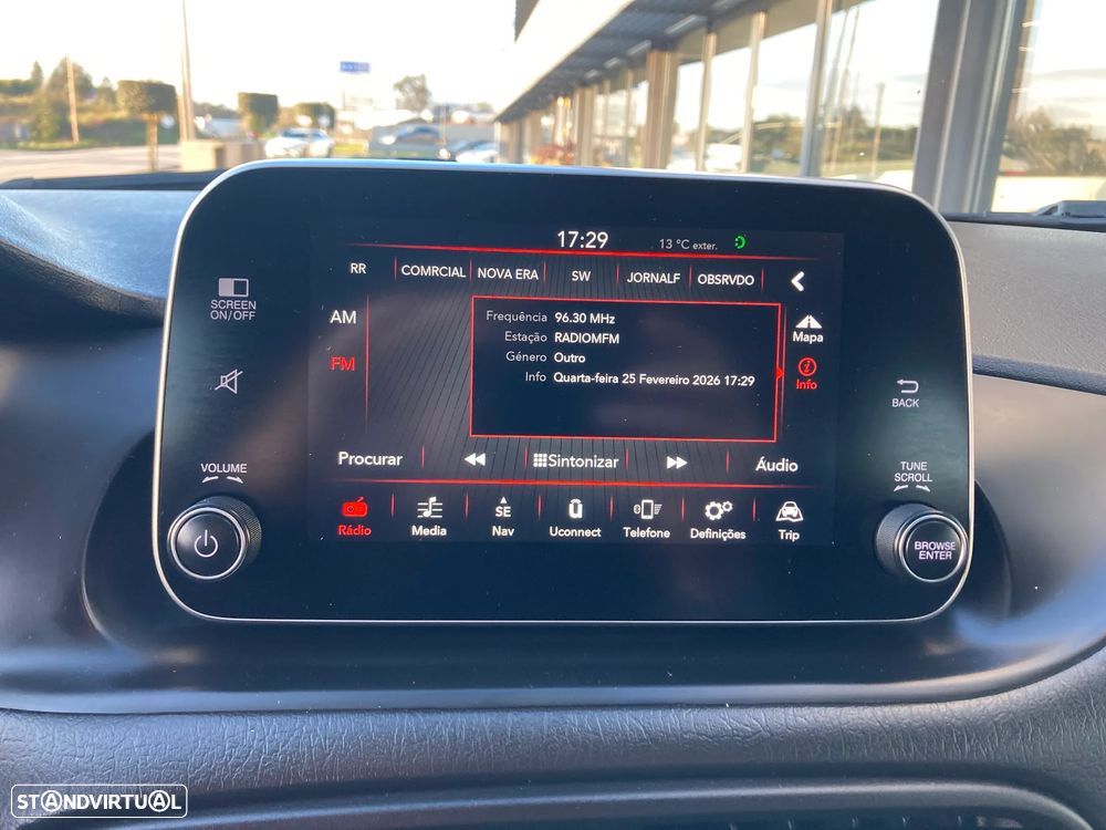 Fiat Tipo Station Wagon 1.3 M-Jet Easy - 21