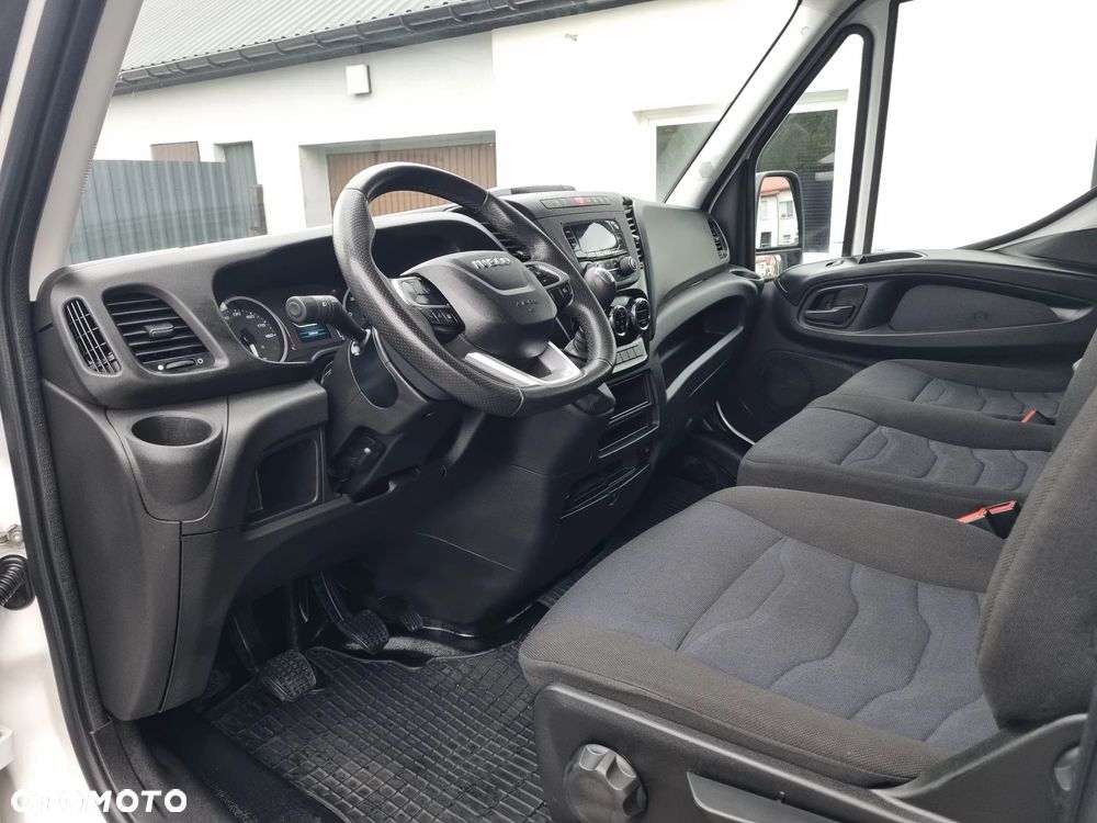 Iveco Daily 35S18/ Autolaweta /Salon PL /123tyś.km Servis ASO F-vat 23% - 18