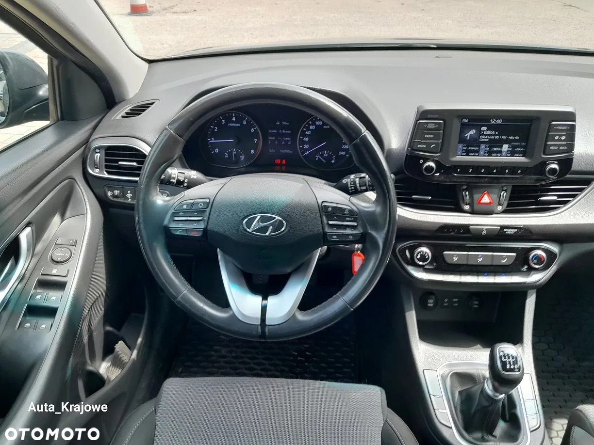 Hyundai i30 1.4 Classic + - 10