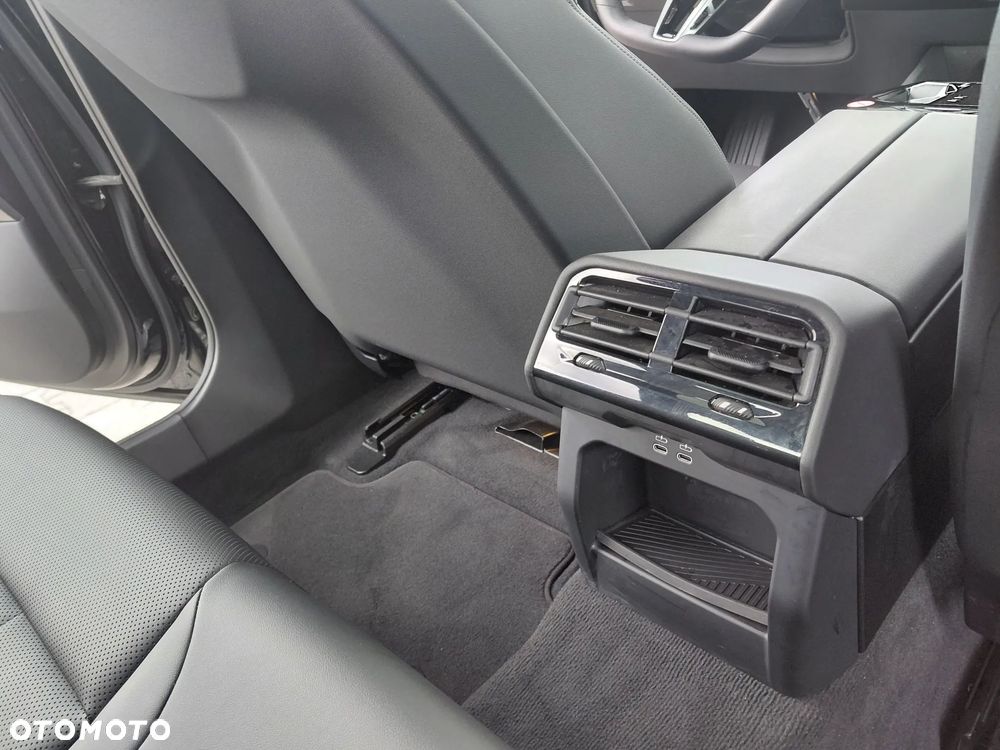 BMW Seria 5 530i mHEV M Sport sport - 18