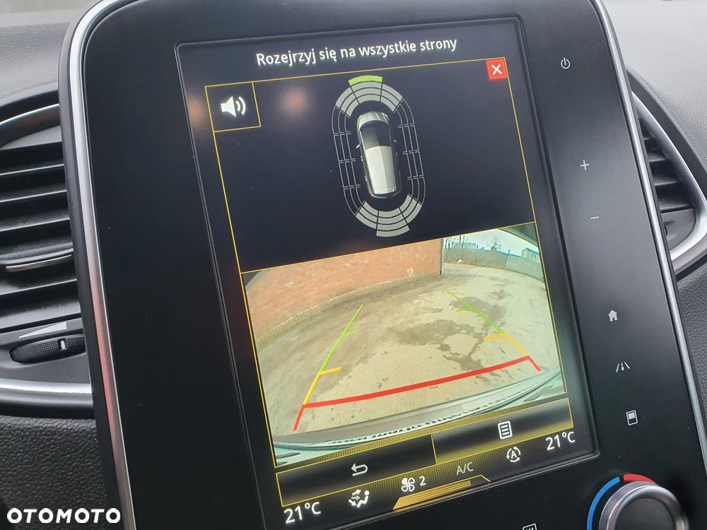 Renault Scenic TCe 140 GPF EDC INTENS - 13