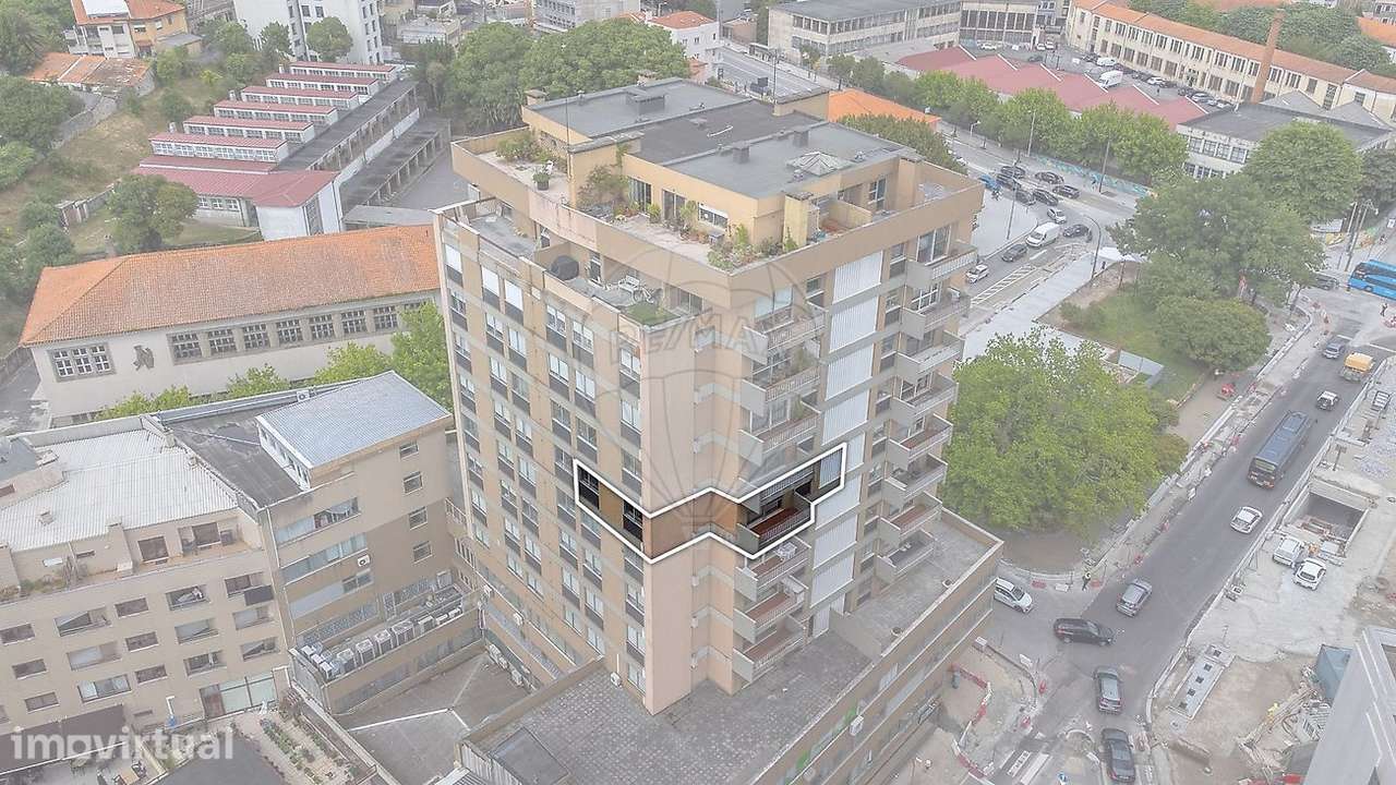 Apartamento T4 para arrendamento - Grande imagem: 2/40