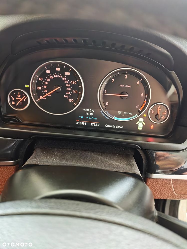 BMW Seria 5 - 10