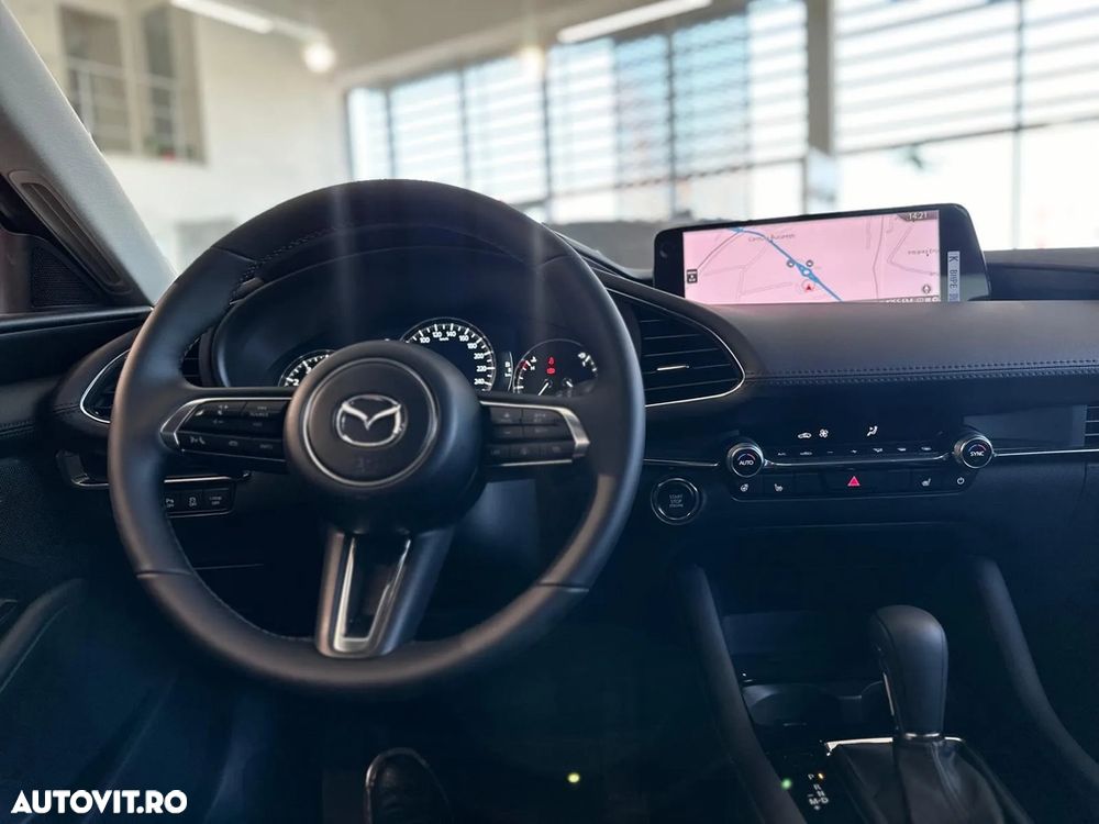 Mazda 3 e-Skyactiv X186 AT MHEV Exclusive-Line - 10