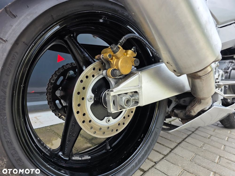 Honda CBR - 19