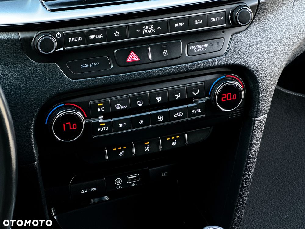 Kia Ceed 1.6 CRDi Platinum Edition - 36