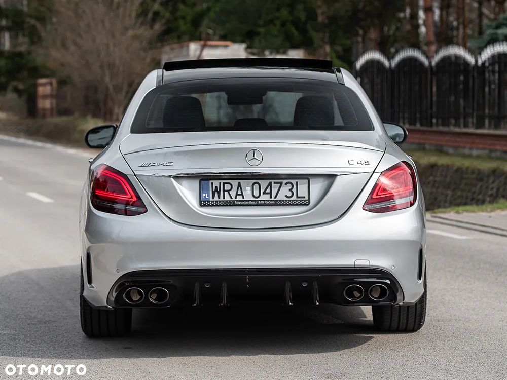 Mercedes-Benz Klasa C AMG 43 4Matic 9G-TRONIC - 11