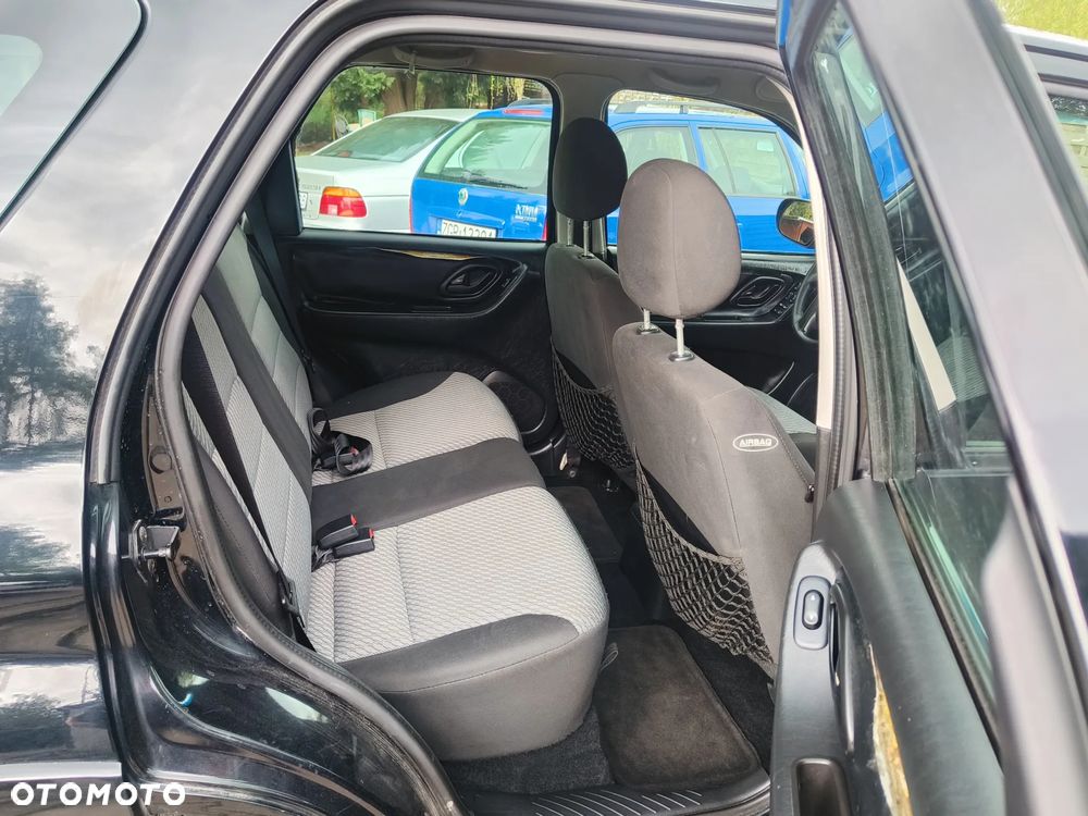 Ford Maverick 2.0 - 9