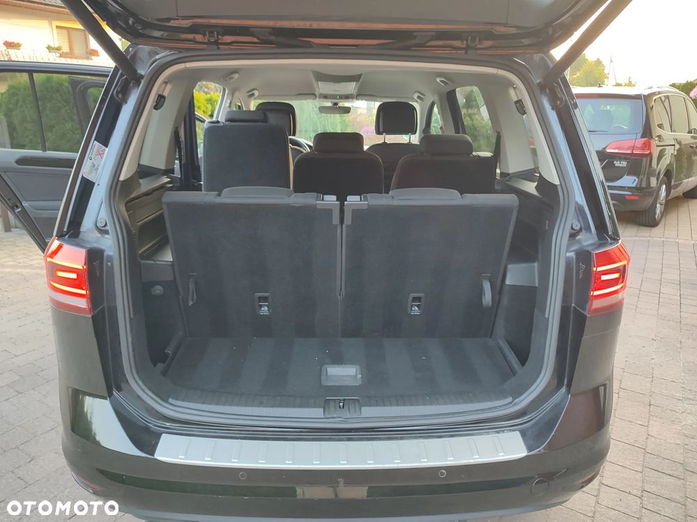 Volkswagen Touran 2.0 TDI SCR (BlueMotion Technology) DSG Highline - 6