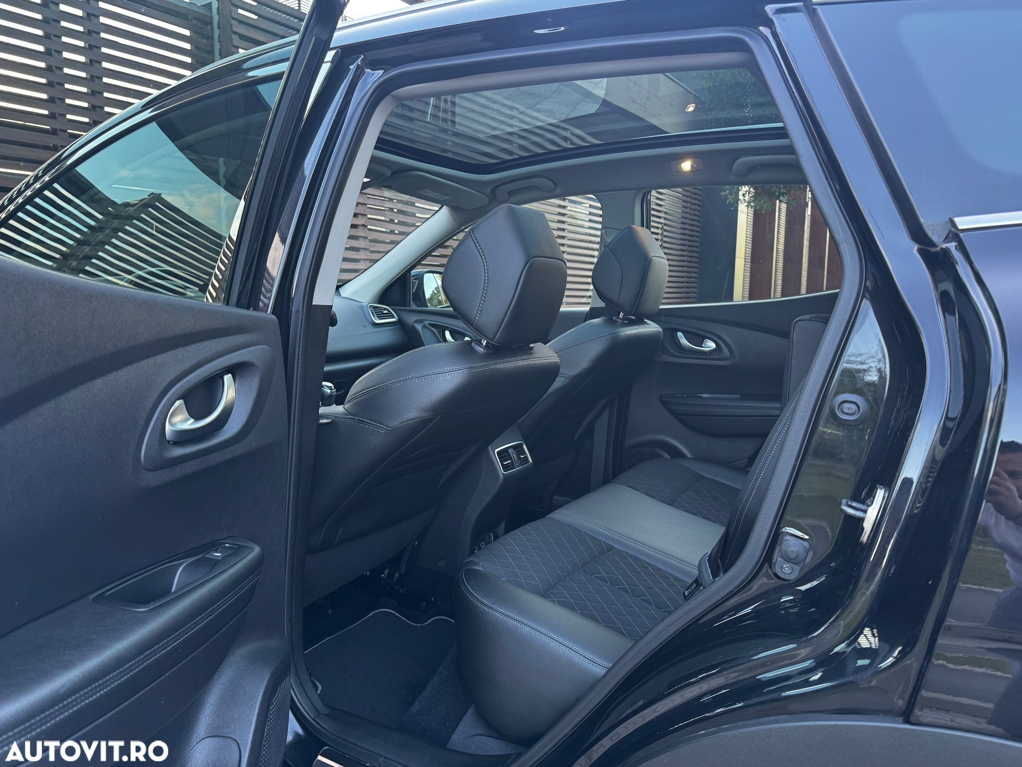 Renault Kadjar TCe 160 GPF BOSE EDITION - 24