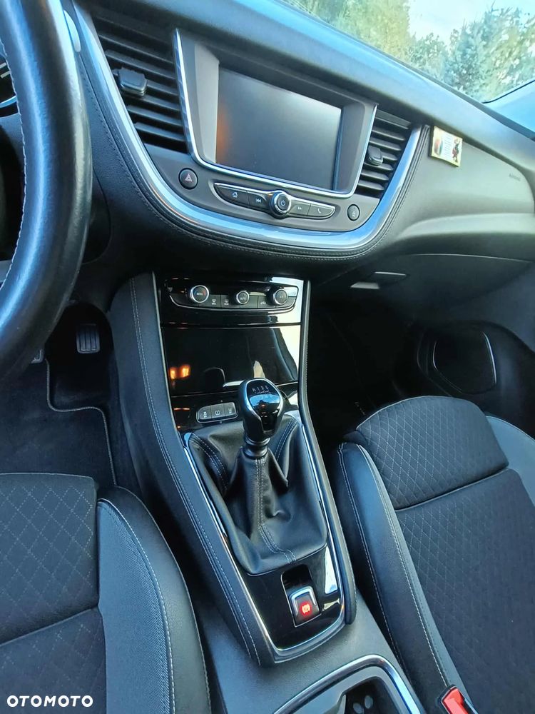 Opel Grandland X 1.2 T Innovation S&S - 14
