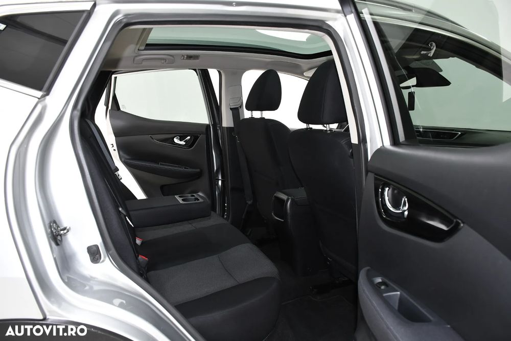 Nissan Qashqai 1.5 DCI N-Connecta - 5