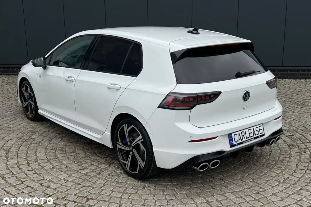 Volkswagen Golf 2.0 TSI 4Motion R DSG - 6