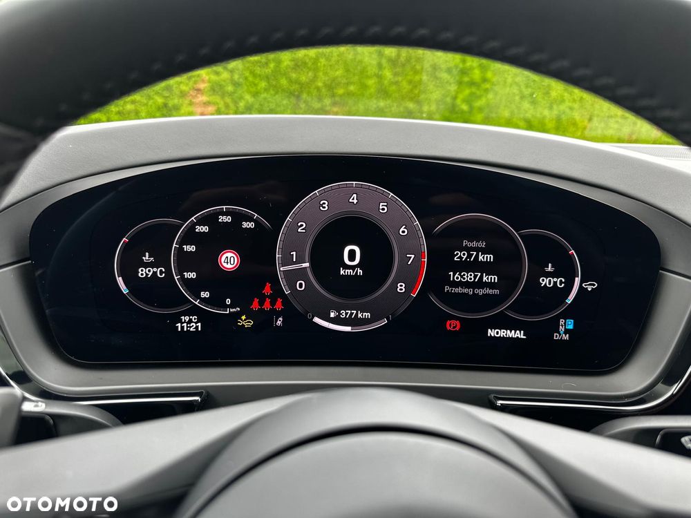Porsche Cayenne - 12