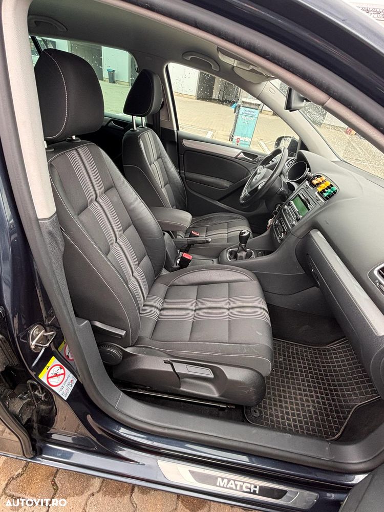 Volkswagen Golf 1.6 TDI DPF Comfortline - 13