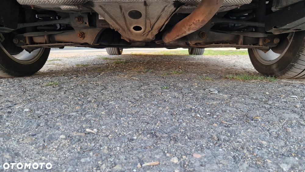 BMW Seria 3 320d Blue Performance Modern Line - 9