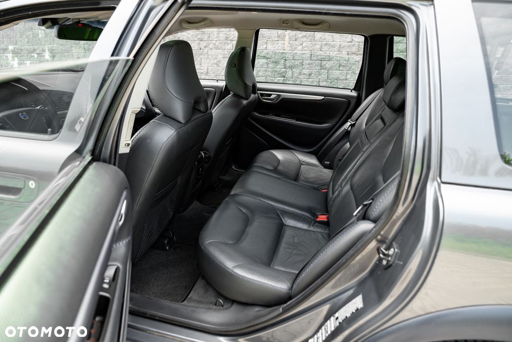 Volvo XC 70 AWD - 21