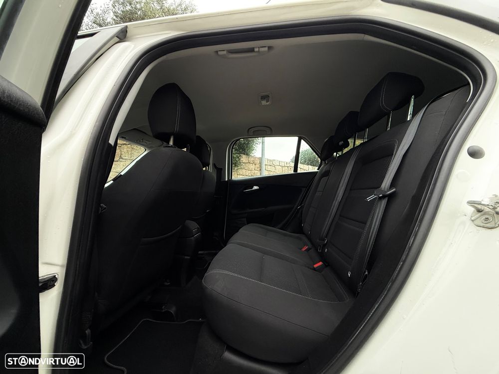 Fiat Tipo Station Wagon 1.3 M-Jet Lounge - 8