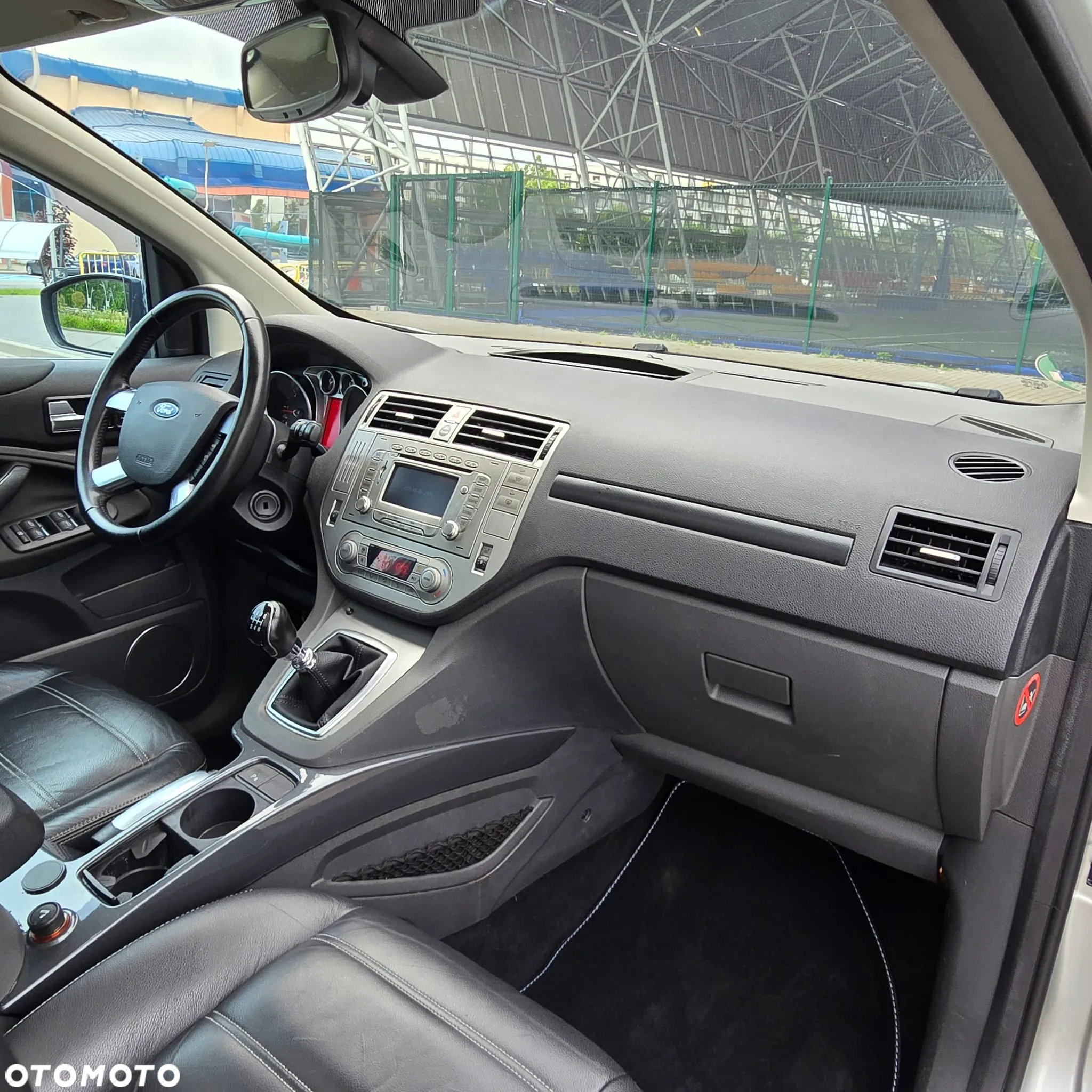 Ford Kuga 2.0 TDCi FWD Titanium - 23