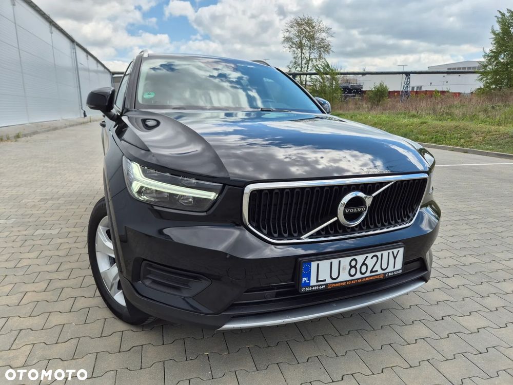 Volvo XC 40 T3 Momentum - 22