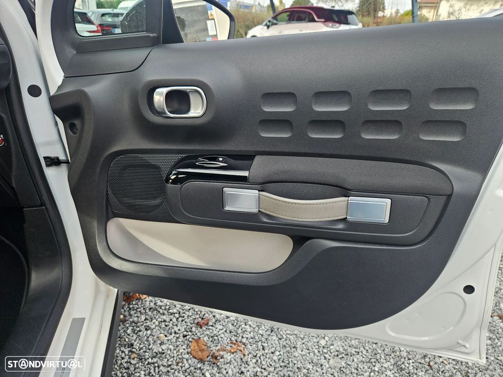 Citroën C3 1.2 PureTech C-Series - 24