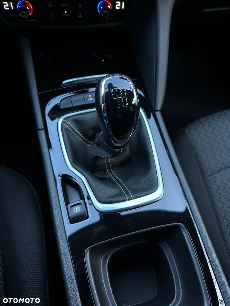 Opel Insignia 1.5 T Enjoy S&S - 16