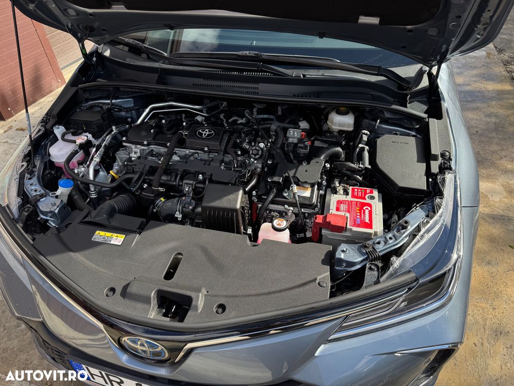 Toyota Corolla TS 1.8 HSD Dynamic - 7