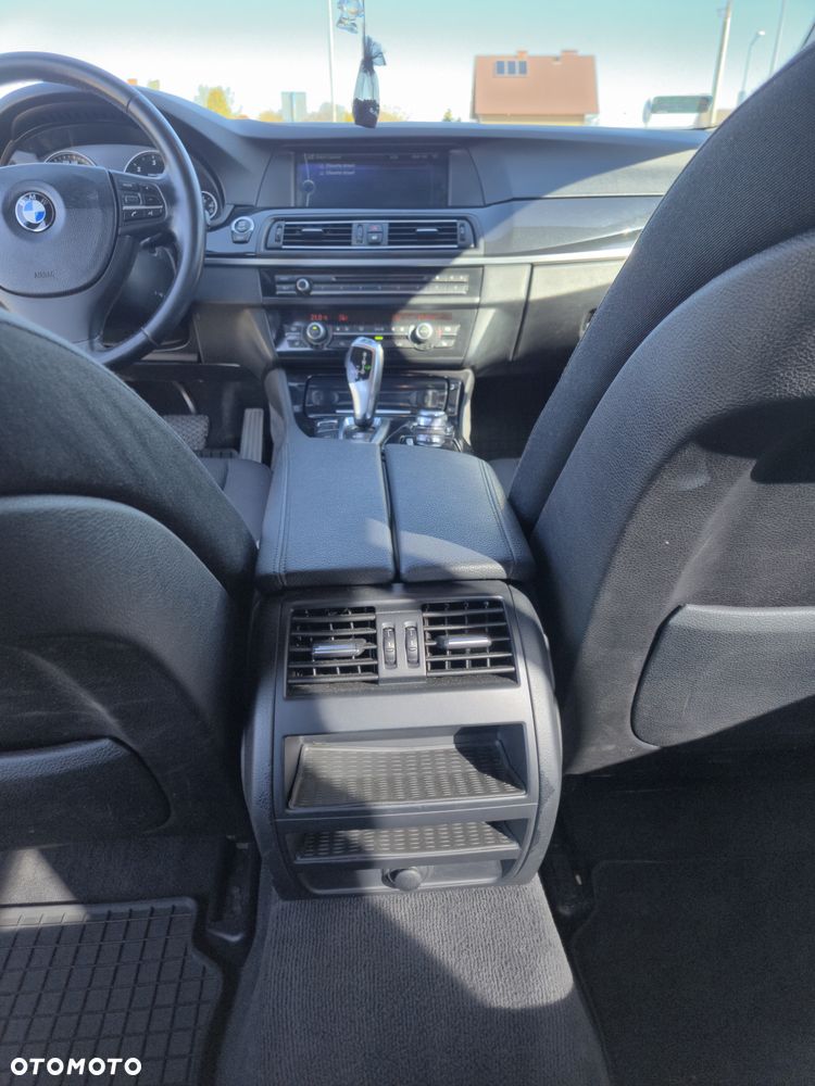 BMW Seria 5 - 24
