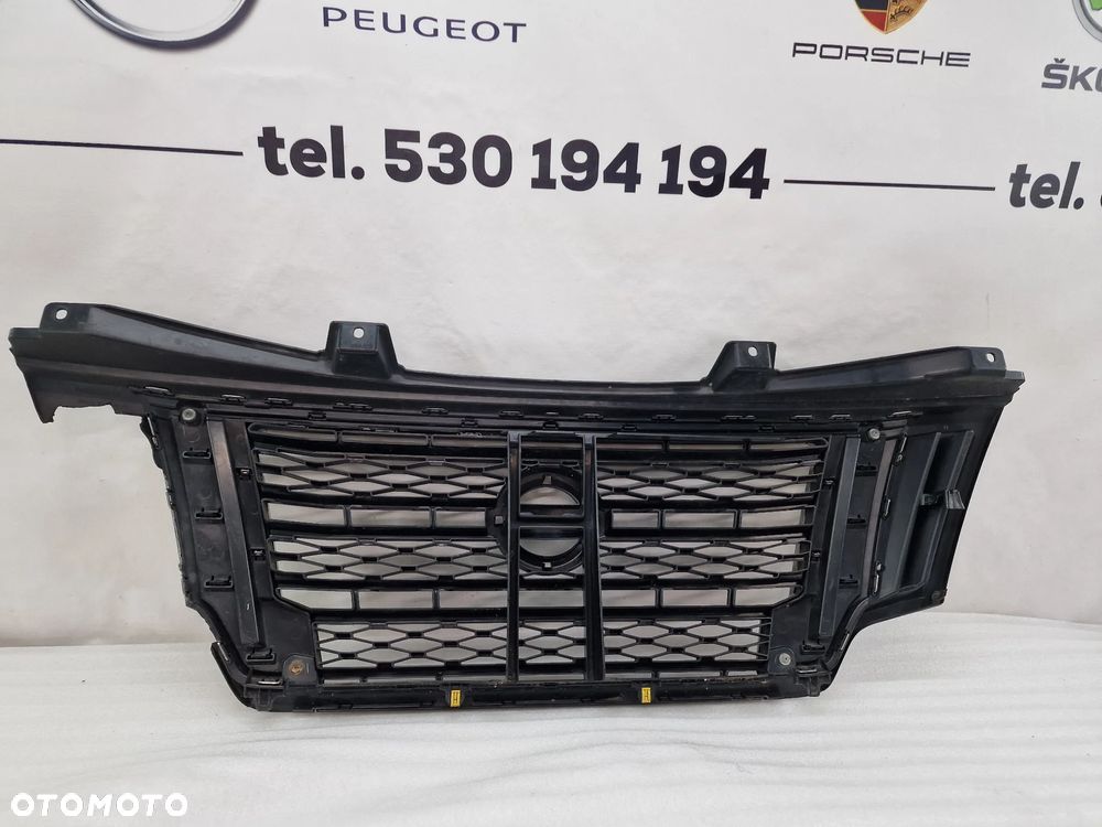 NISSAN NV400 LIFT 21- ATRAPA / GRILL PRZEDNI PRZÓD , NR 62310-8169R , NR AUKCJI GL791 - 20